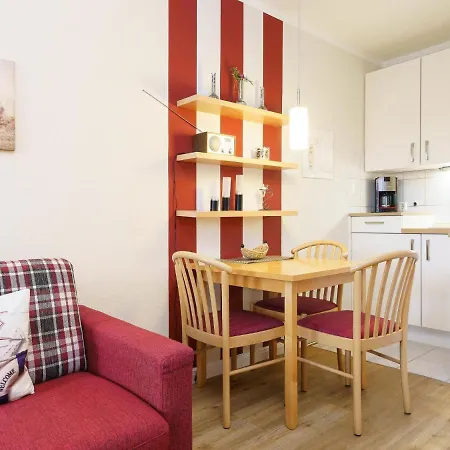 Im Seepark Mit Balkon Daire